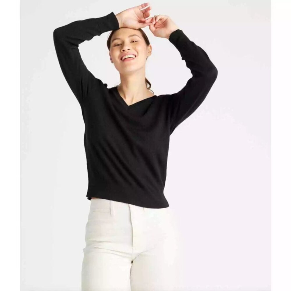 Quince Black Lightweight 100% Merino Wool V-Neck Sweater size Small -Sealed new! - Picture 5 of 8